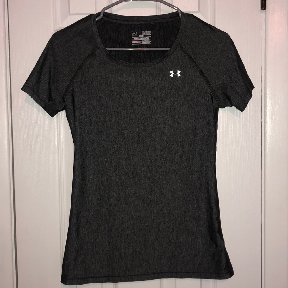 Under Armour Top